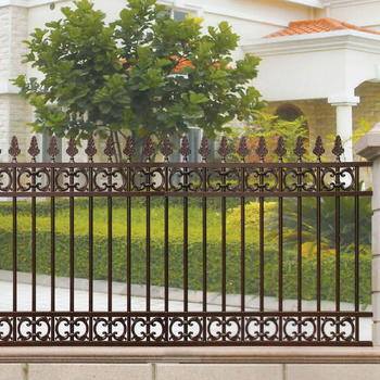 Metal Courtyard Garden Fence With Solid Materials